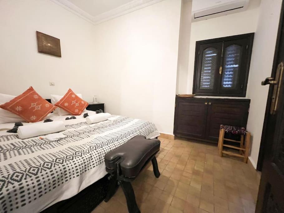 House In Old Medina For 10 Guests Villa Tangier Bagian luar foto