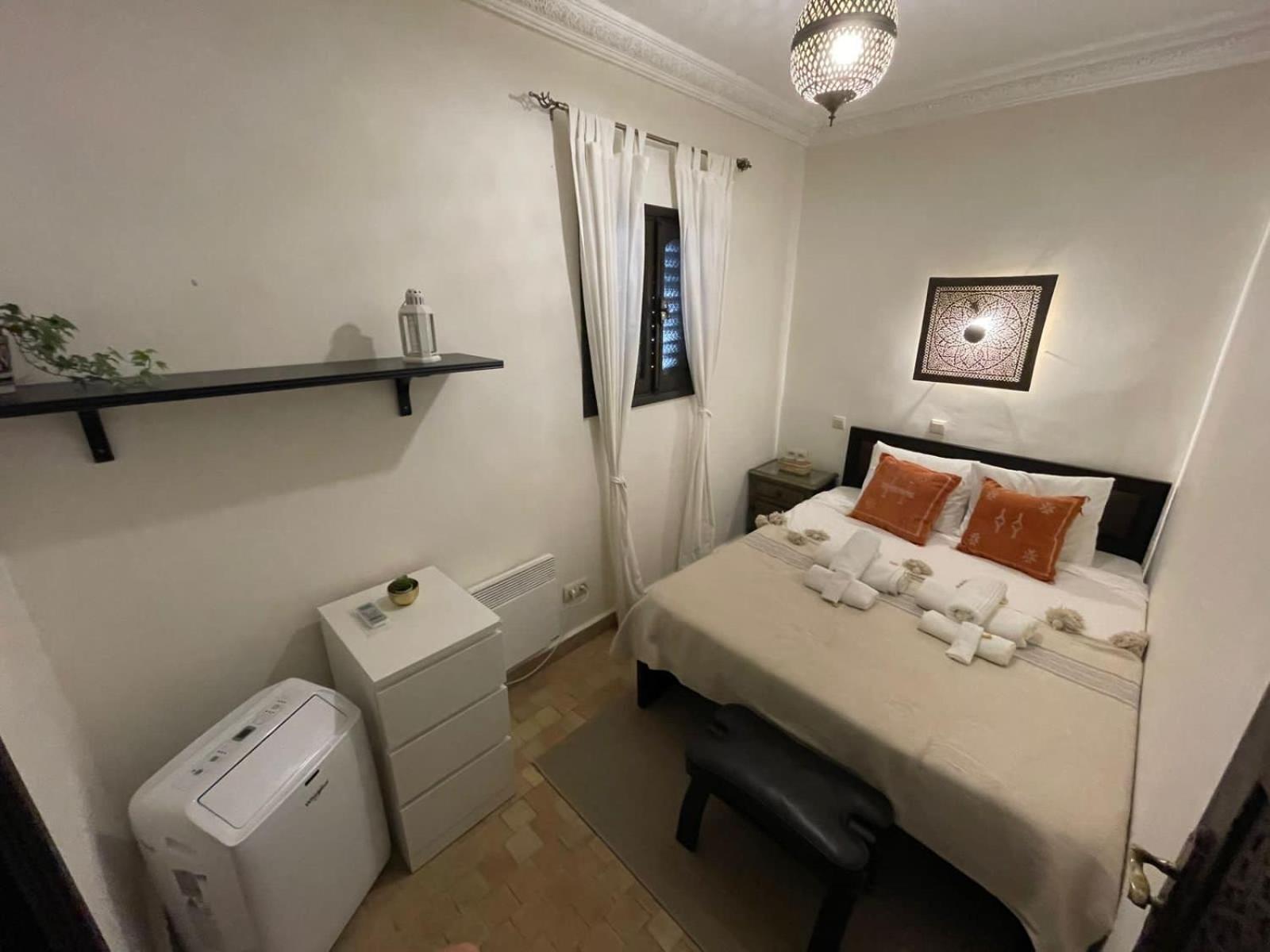 House In Old Medina For 10 Guests Villa Tangier Bagian luar foto