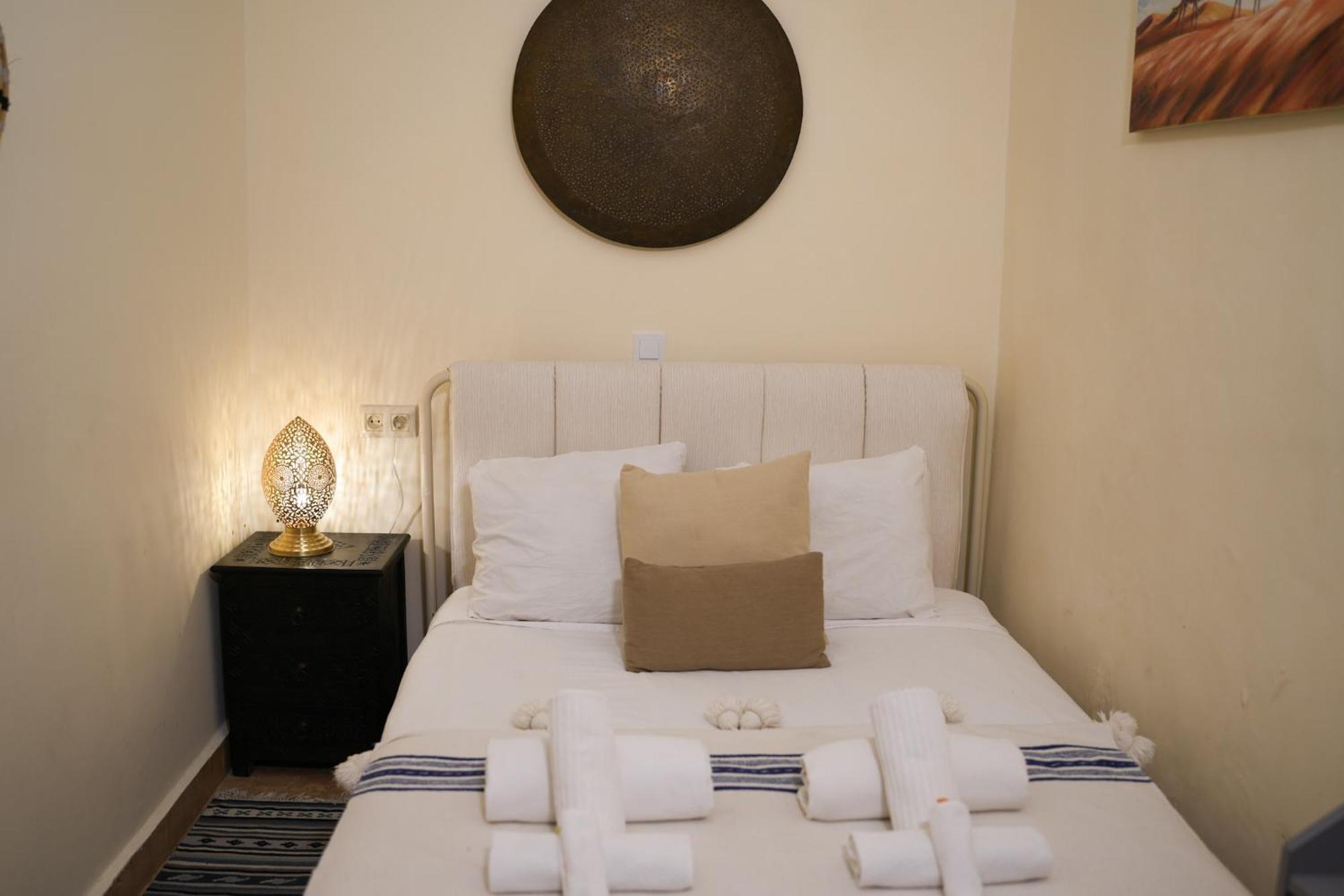 House In Old Medina For 10 Guests Villa Tangier Bagian luar foto